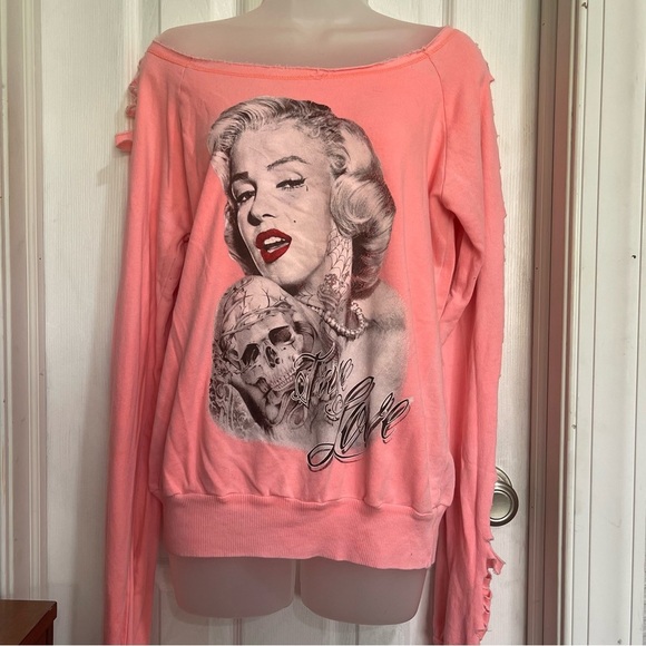 Esy surf company Tops - ESY Surf Company, Marilyn Monroe pink pullover XL, distressed look​​